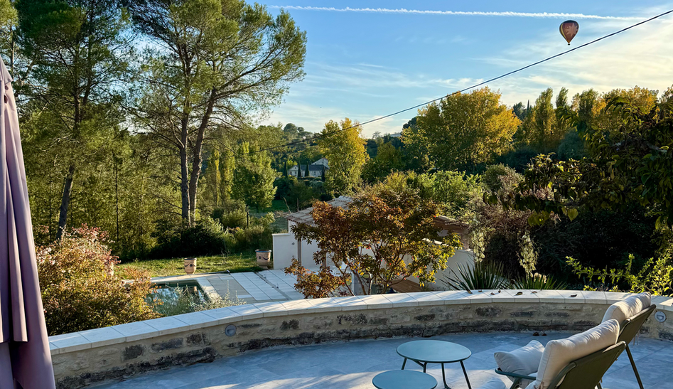 Gemütliche Terrasse mit aussergewöhnlicher Aussicht