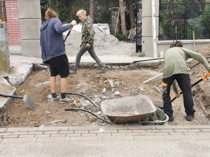 kingsoftrim_tereprendezés_térkövezés előtt