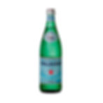 ★ San Pellegrino 750ml com gás