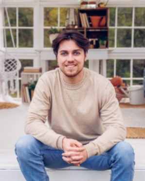 Writer: Jacob Harvey