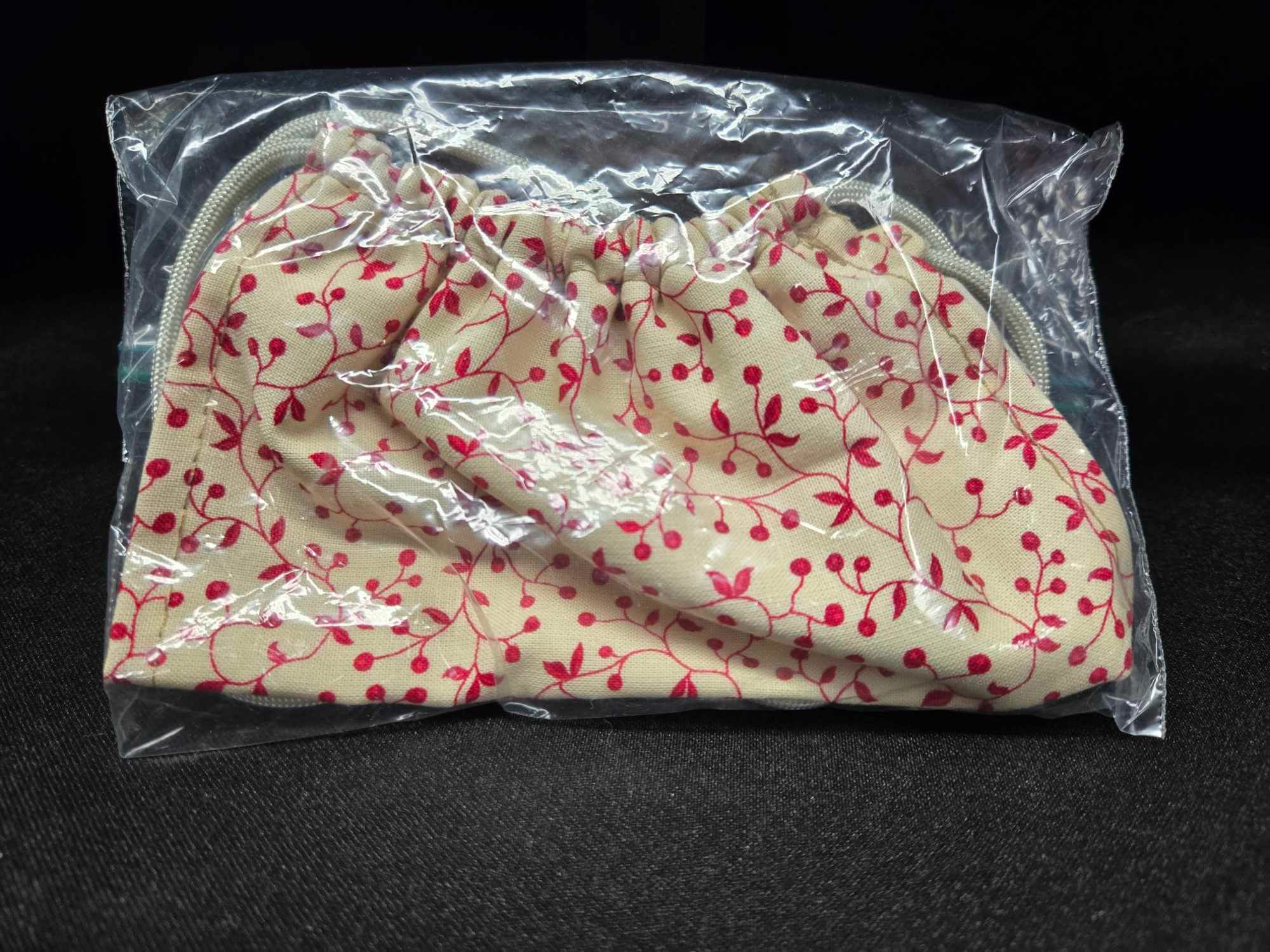 Dust & Pollen Mask, Color: White & Red w/ Vine Pattern, Handmade