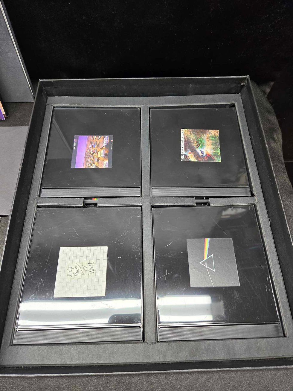 Miniaturbild: Pink Floyd "Shine On" Box Set Complete 9 CD's 8 Postcards & Book Stand