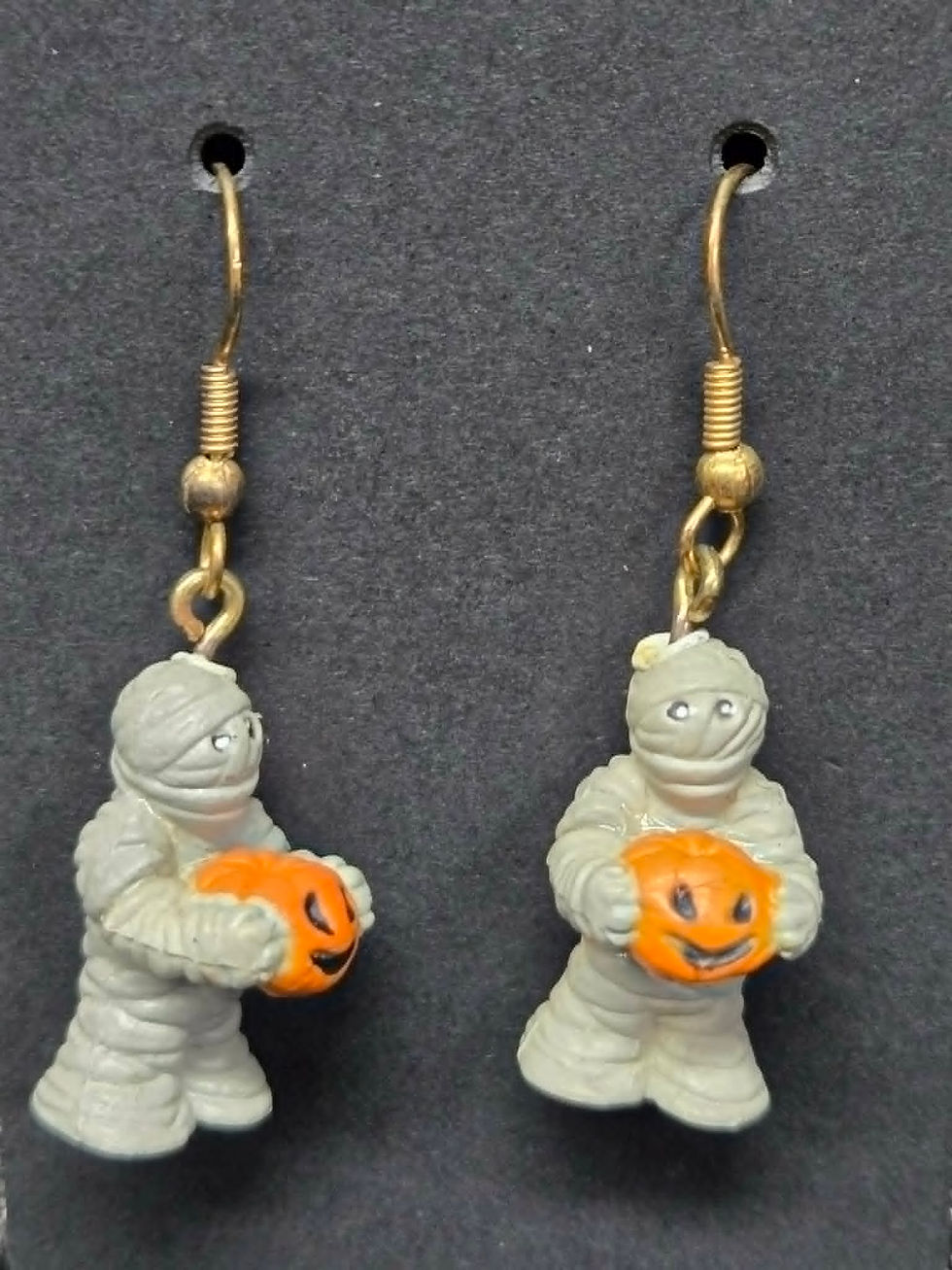 Miniatura: (10) Various Halloween Memorabilia Earrings & Pins, Vtg.