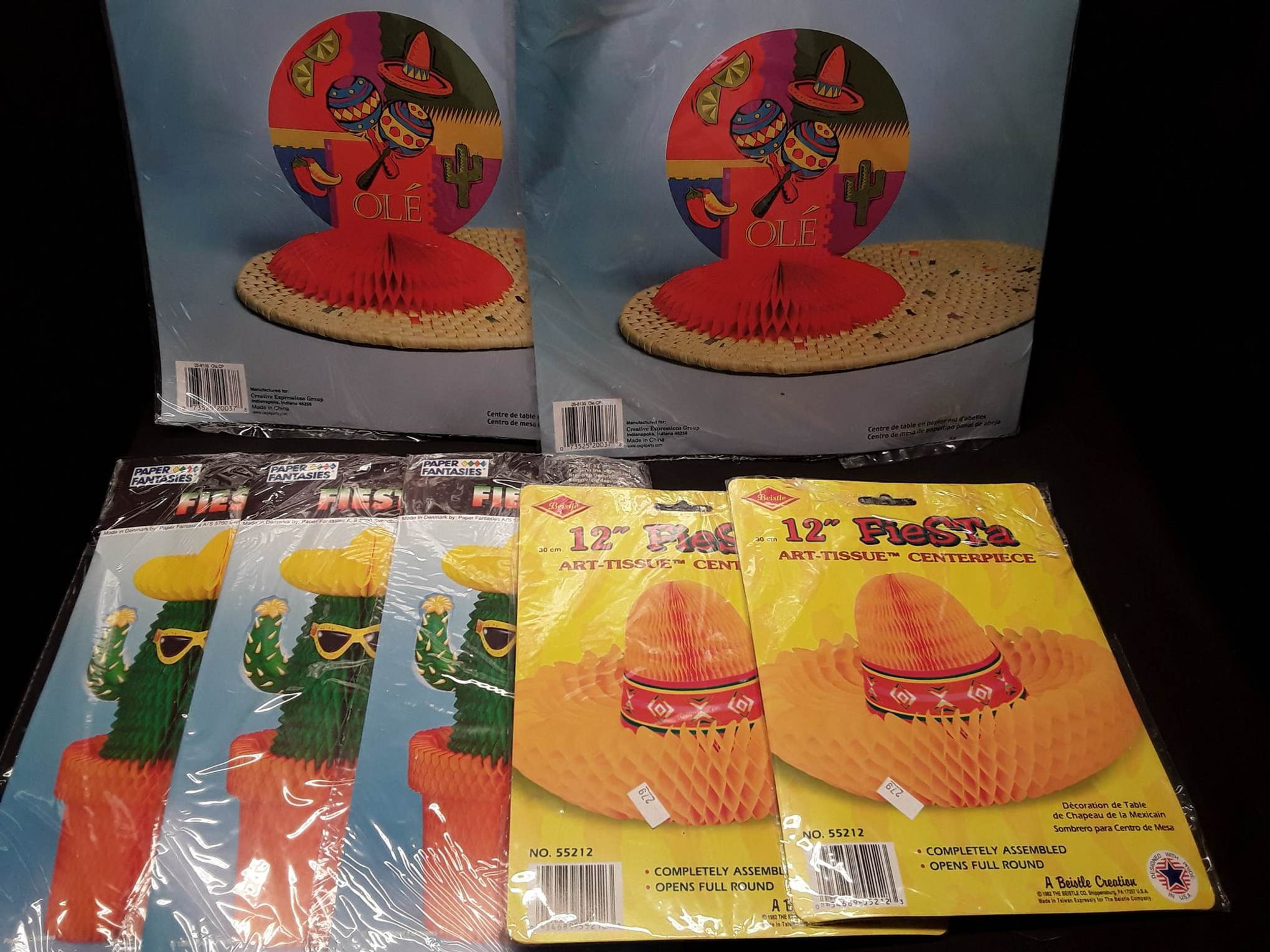 Fiesta Party Pack, (7) Piece paper party decorations