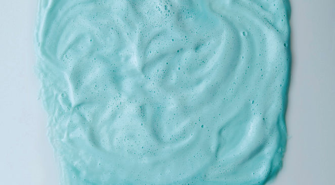 Urban-Undo-Cleanser-detail