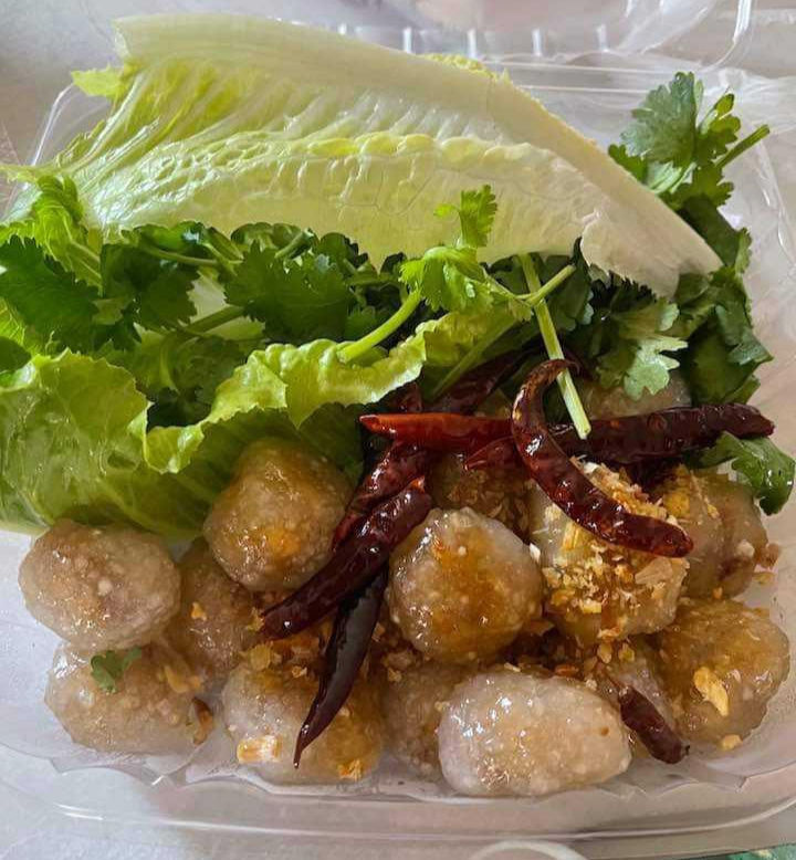 Tapioca Pearls filled with Pork (Saku Sai Moo) image