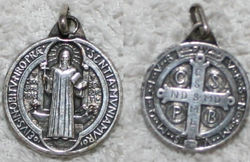 MEDALLAS DE SAN BENITO.