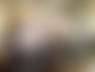 心のスポンジづくりプログラム初級指導者認定証をもち原田塾長とともに写真撮影