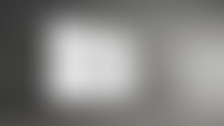 Samsung ra mắt TV Micro RGB 130 inch