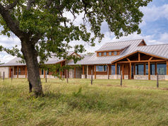 Exterior 1