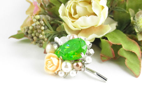 ポニーフック&ピアスをアップ♪