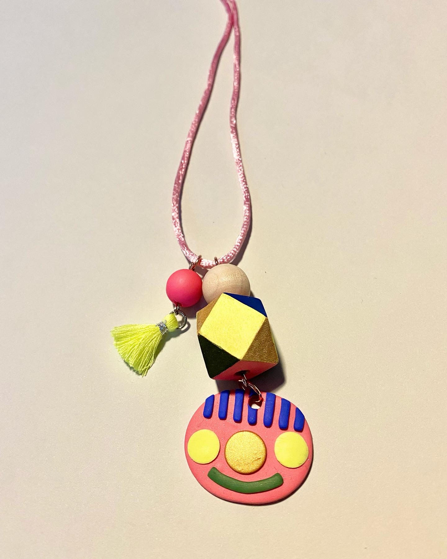 "Clown" ketting satijnkoord