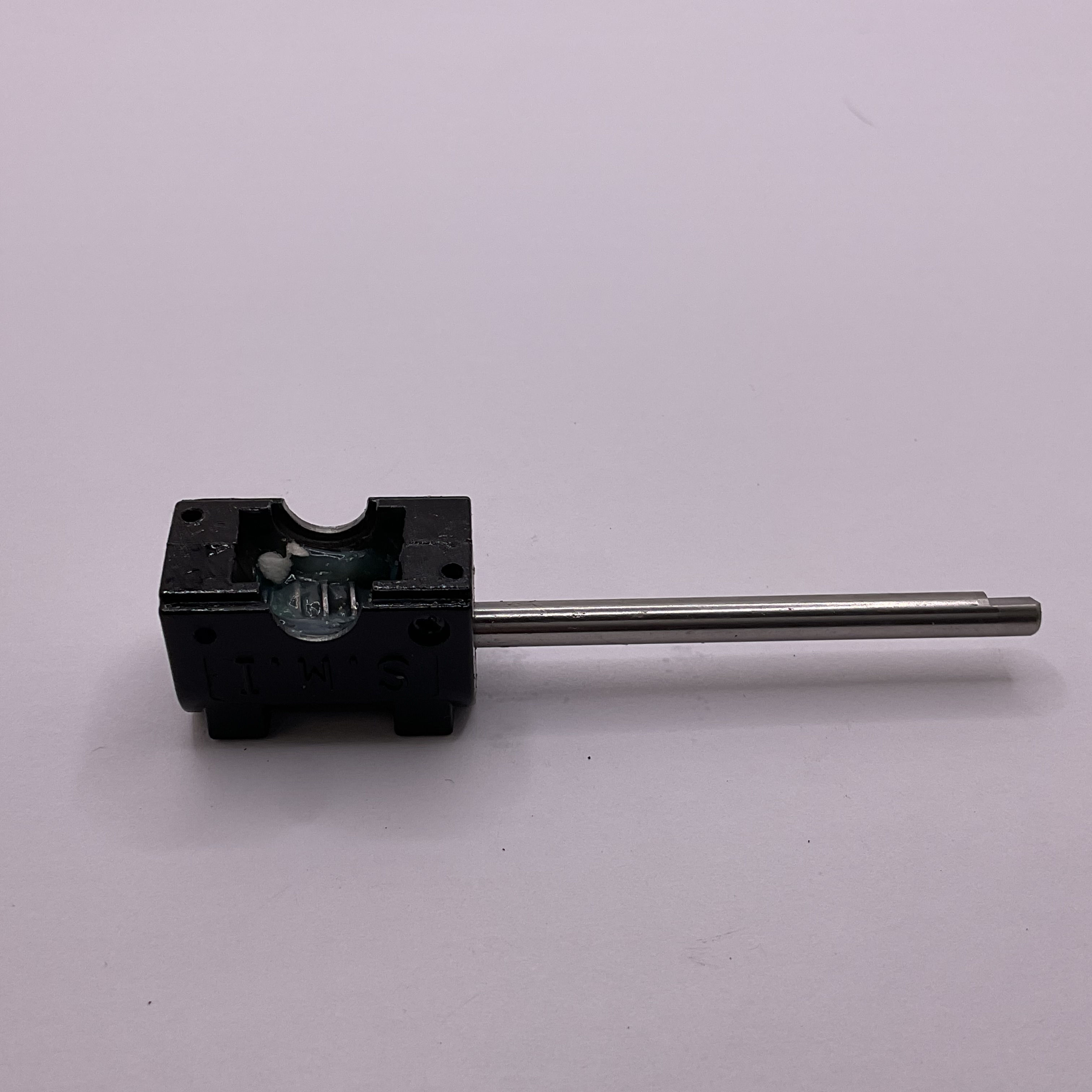 L-105 Gear Box, Front Engine, w/o Bottom Cover