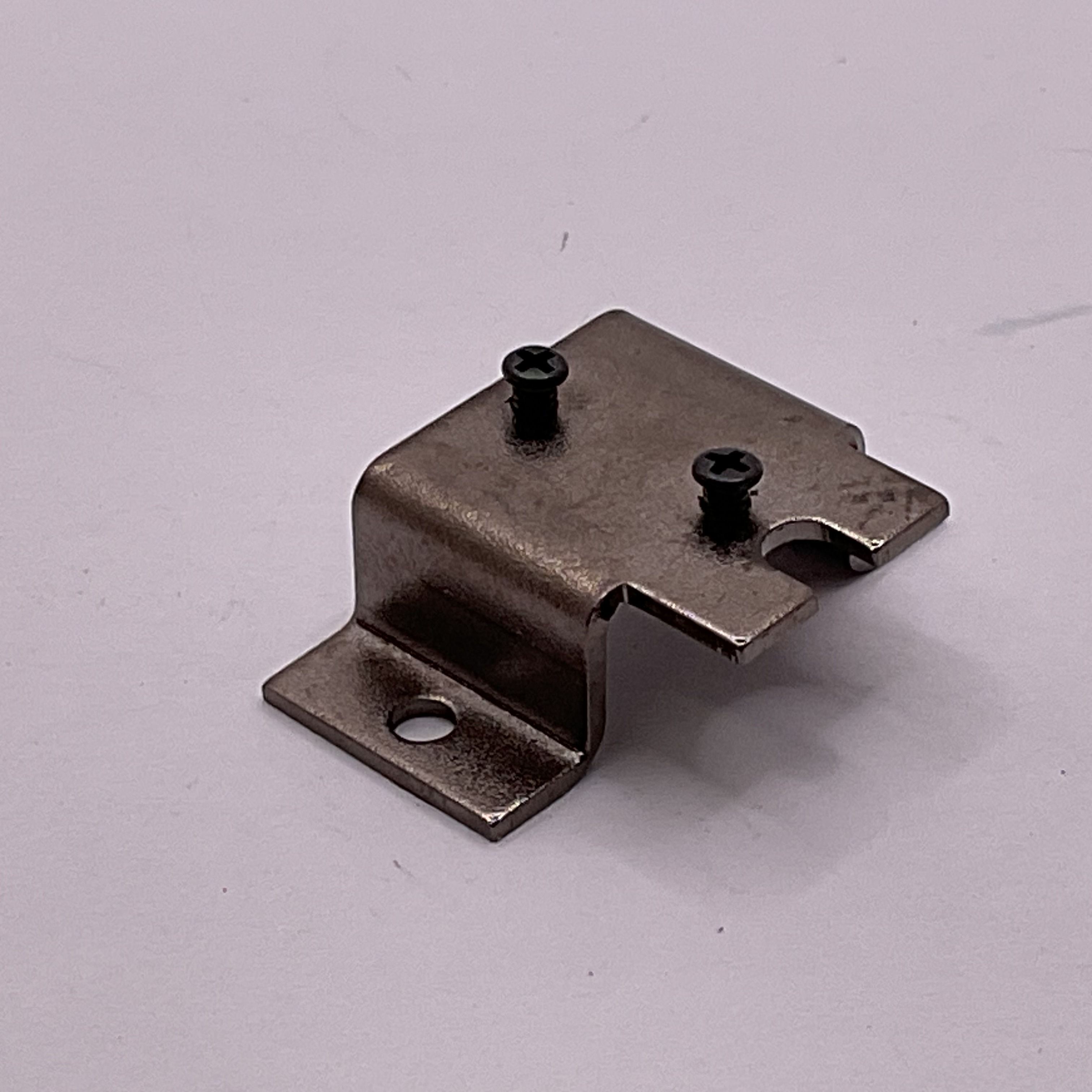 E8-9 Bracket, w/ 2 Screws, Silver