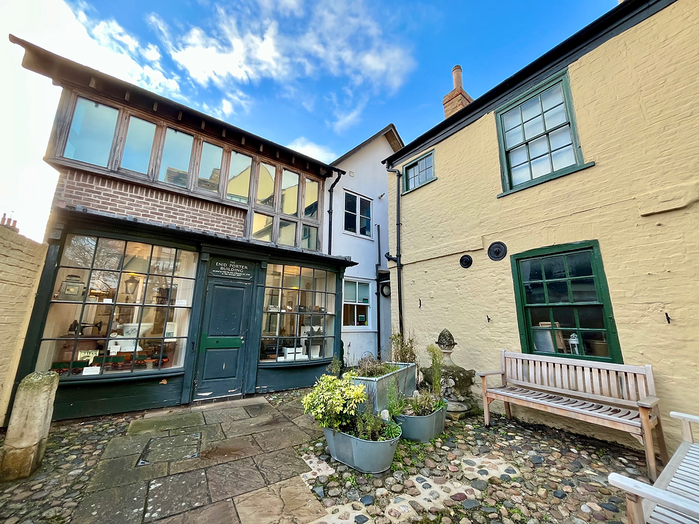 Storytelling Sundays