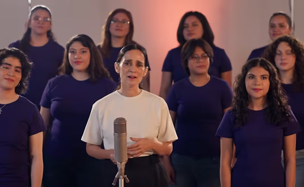 "La Niña Futbolista": Julieta Venegas explica la verdad detrás de la polémica canción