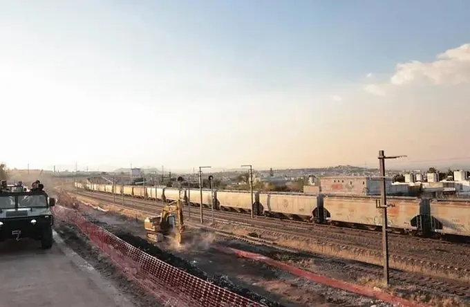 Tren México Querétaro deberá respetar normas de movilidad