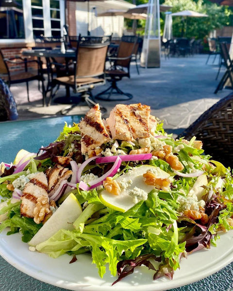 best italian restuarant american dinner rochester, ny pittsford special private event venue monroe's salad summer outdoor dining