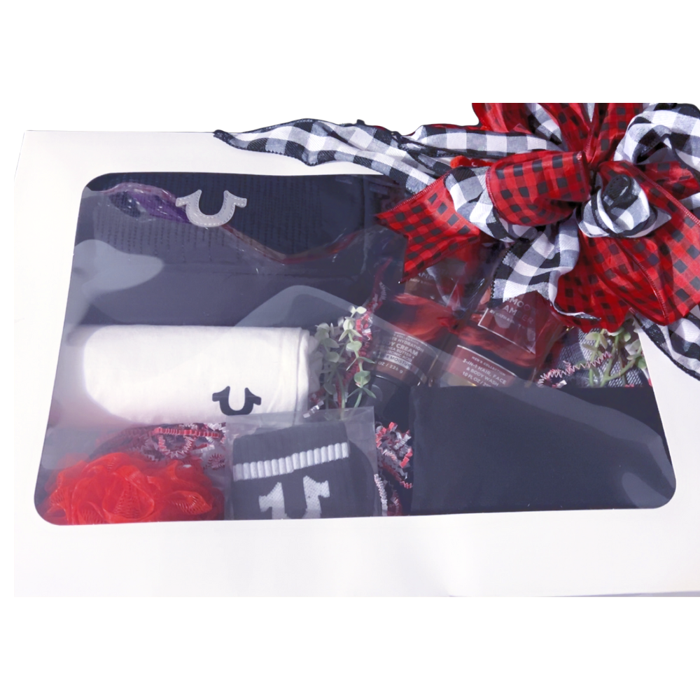 Designer Essentials: The "True Style" Travel & Grooming Kit