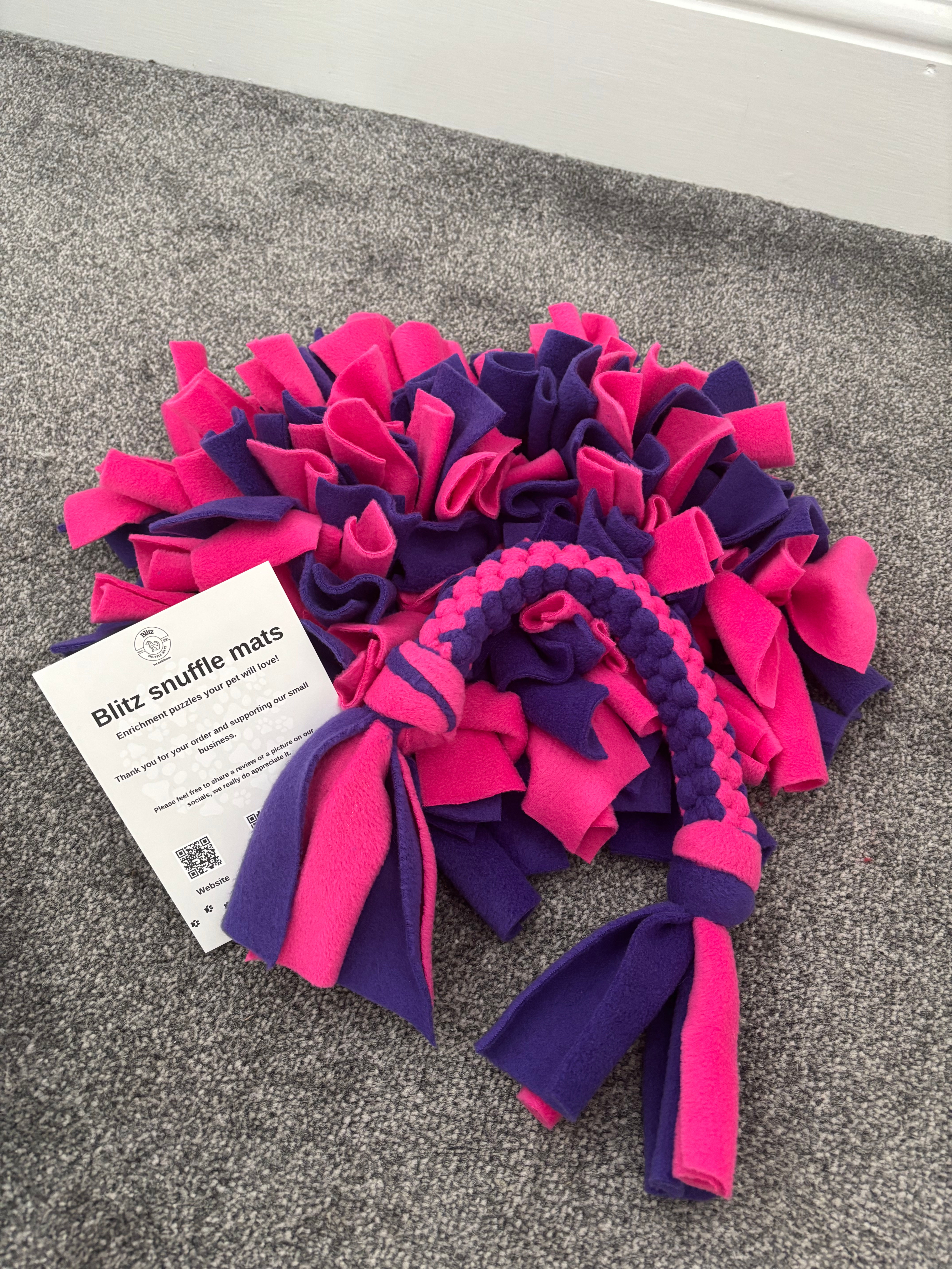 Small snuffle mat + 50cm tug - Enrichment puzzles