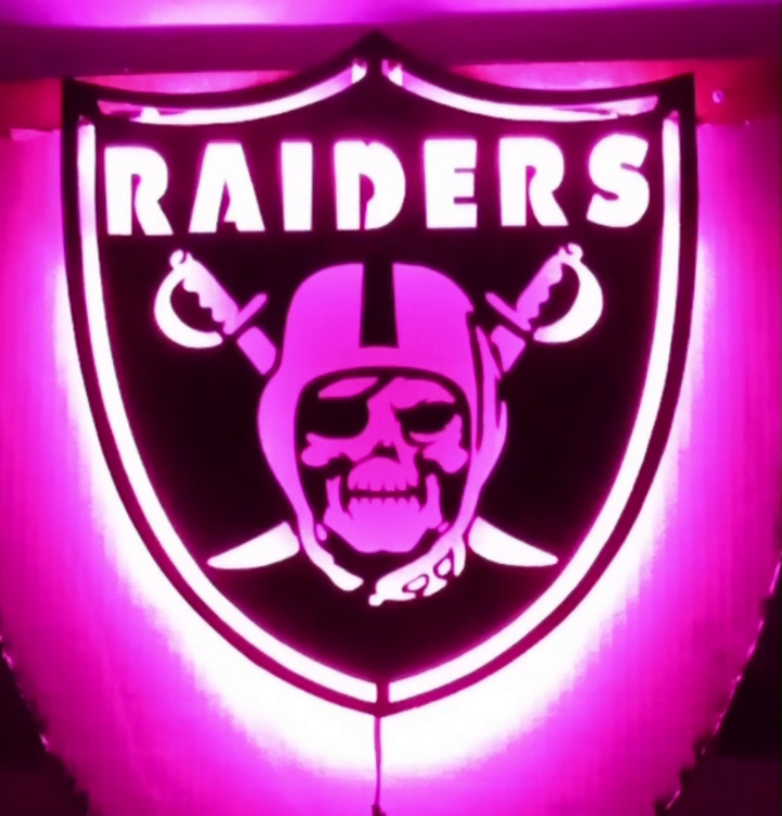 Miniatura: Letrero LED RGB Las Vegas Raiders.