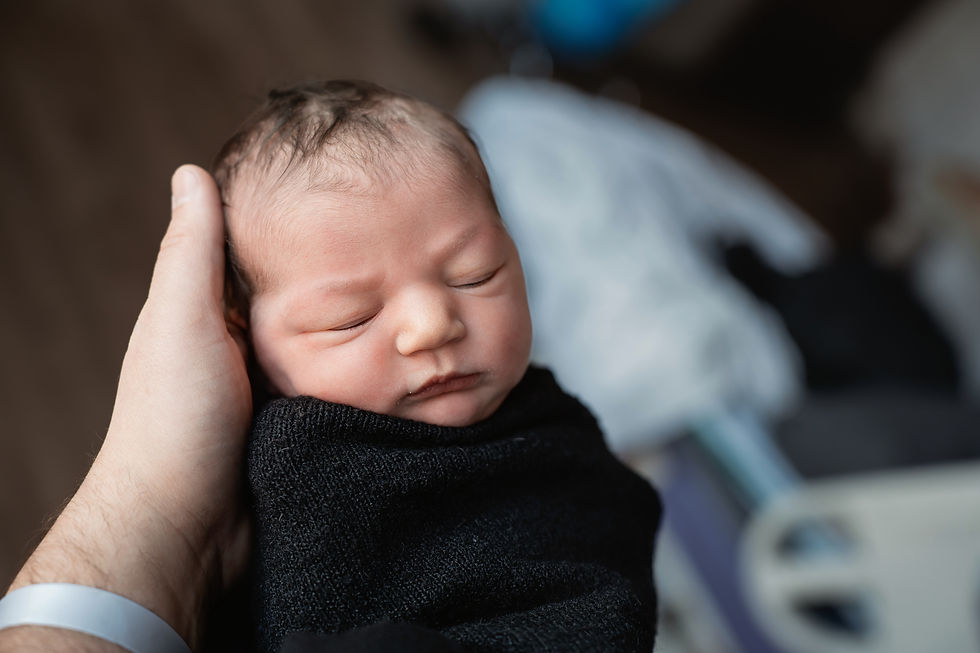 First Day Earthside - Fresh 48 Hospital Sessions