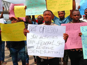 Anambra Sand Miners, Tipper Drivers Protest Alleged Extortion
