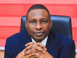 EFCC Arrests Hundreds of Internet Fraud Suspects in Two Months