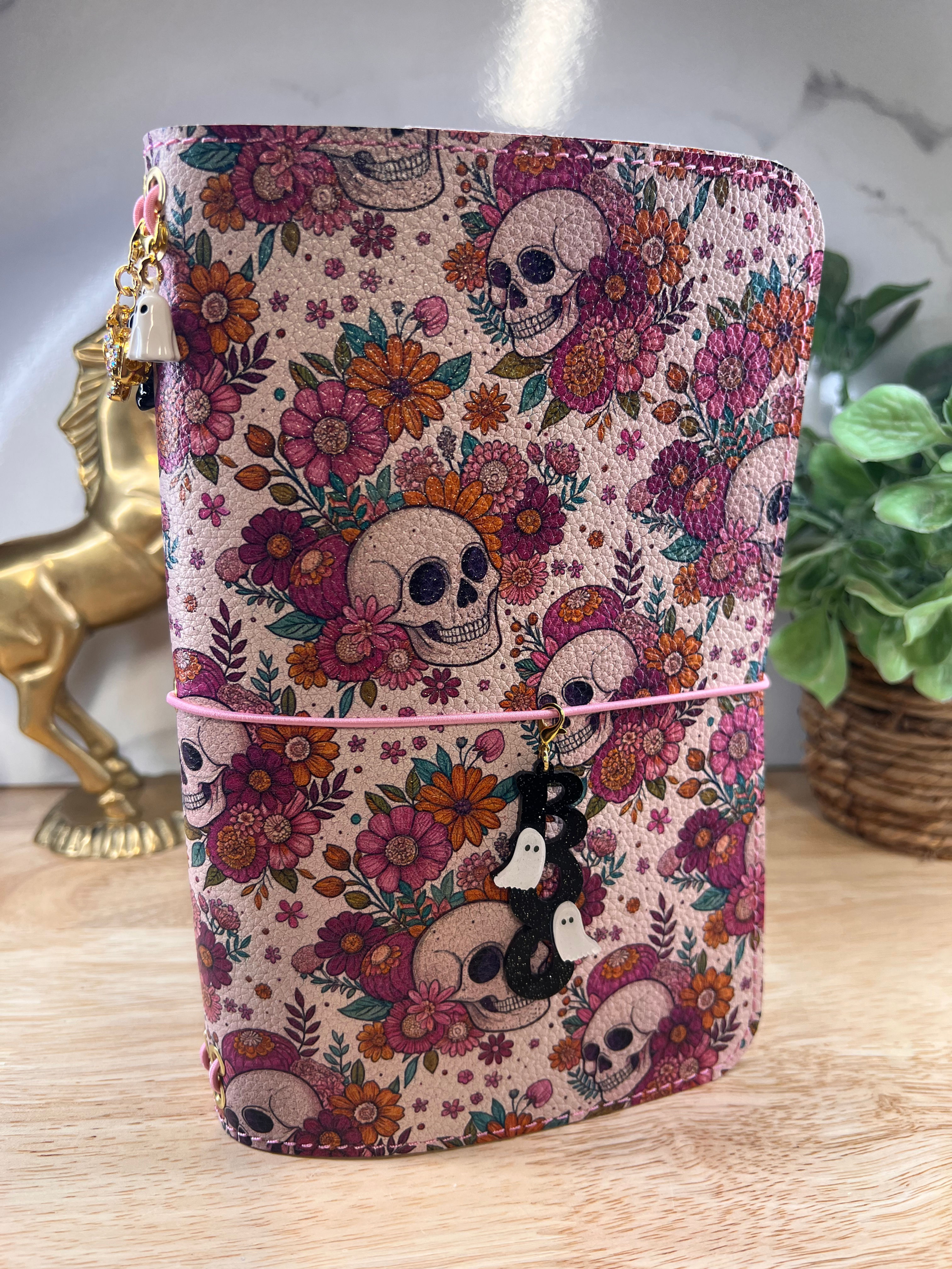 RTS🌸 💀 Haunted Blooms A5 Leather Journal Set