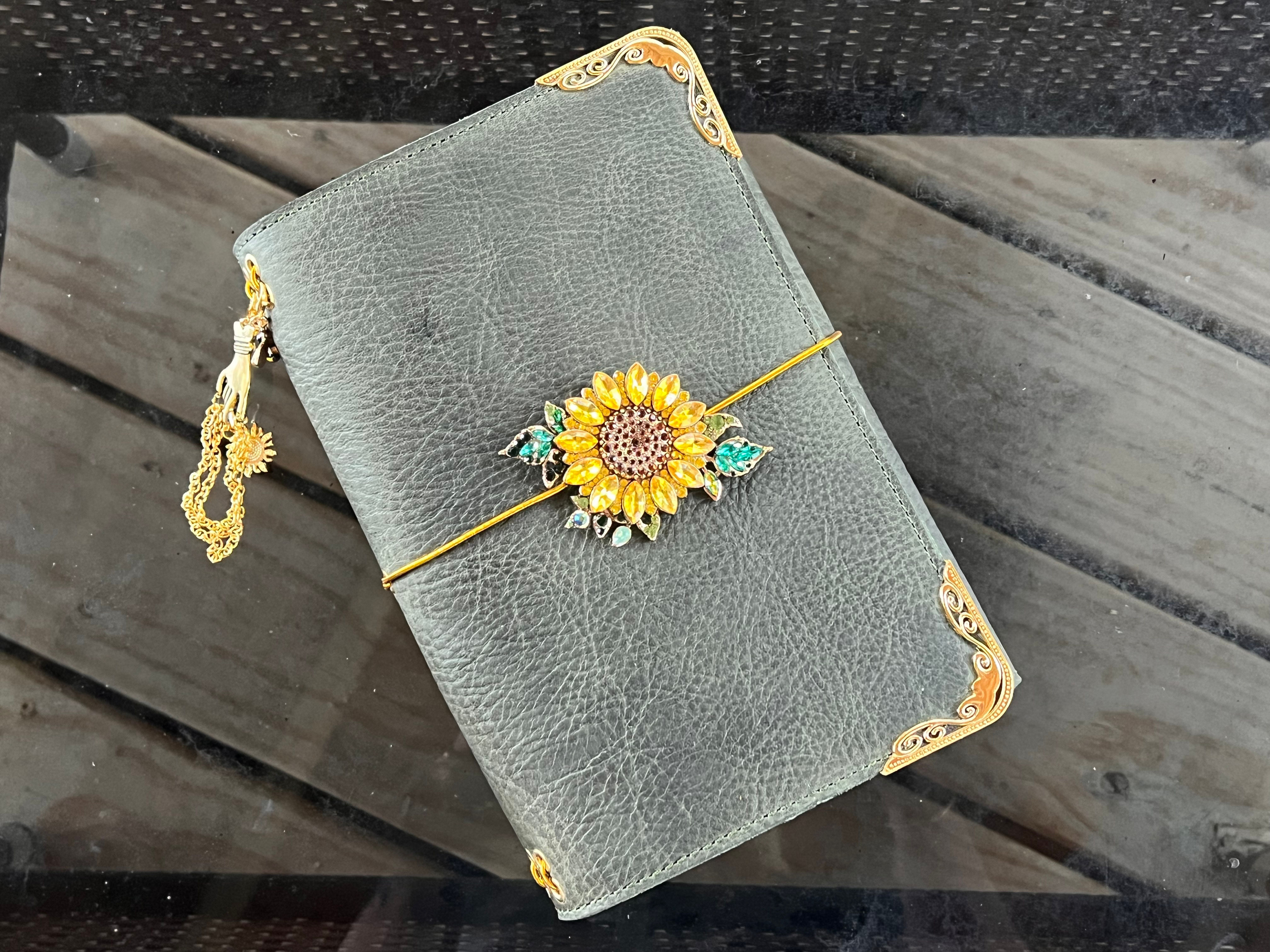 RTS A5 Sunflowers & Bees Leather Journal Set