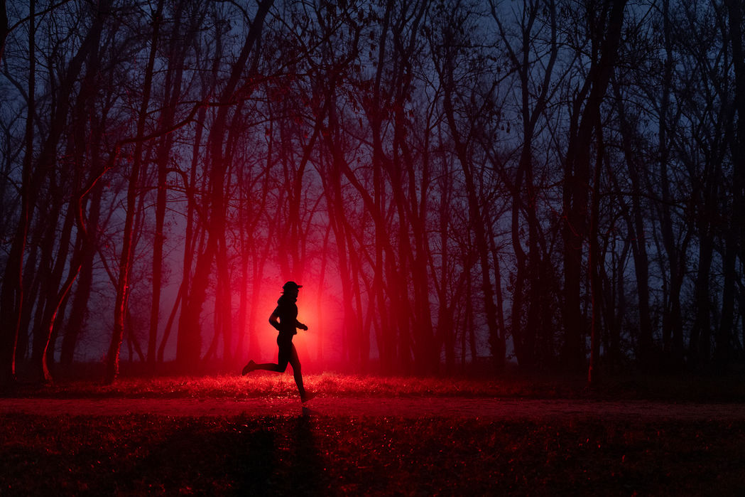 silhouette of Aurore Deltour Delous running near Valence. Photographer Jb Liautard