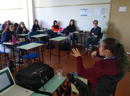 “Desafios Profissionais” promove palestras para concluintes da Escola da URI