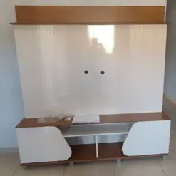 instalação de painel de tv na parede com suporte e nivelamento em Goiânia