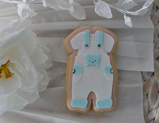Baby boy outfit - web_edited.jpg