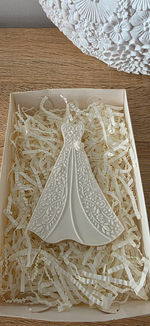 Beautiful bride dress decorated cookie