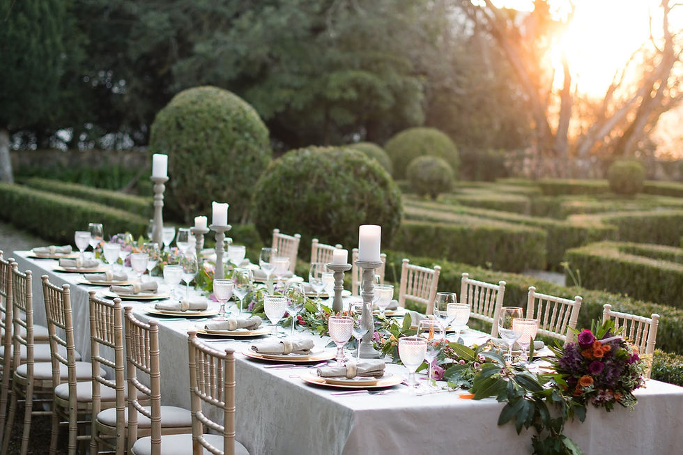 Jantar para casamento intimo no jardim frances da Quinta do Torneiro