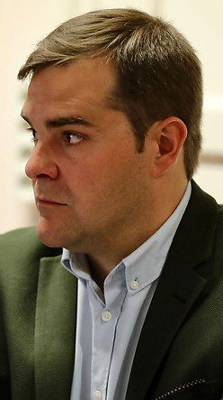 Foto Agus_edited.jpg