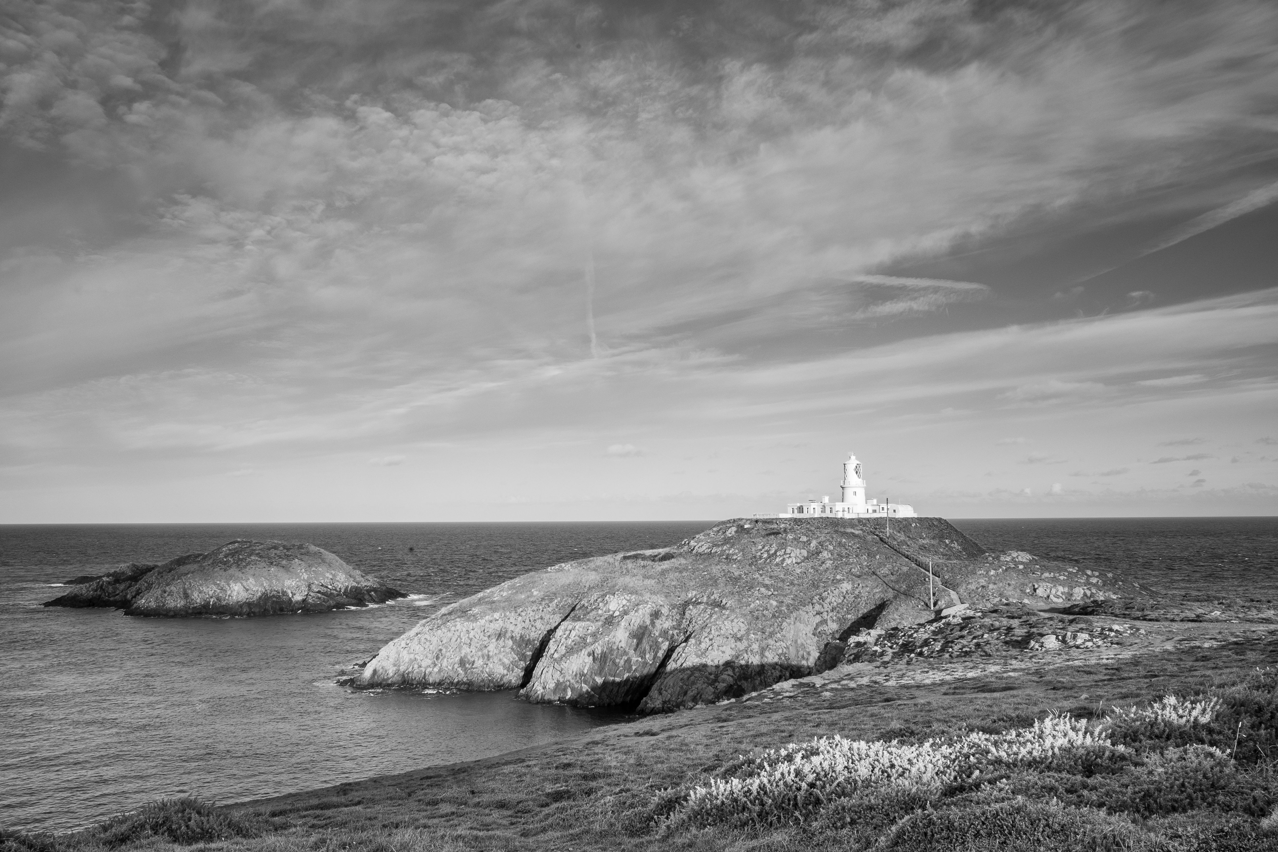 STRUMBLE HEAD LIGHTHOUSE ii MONO