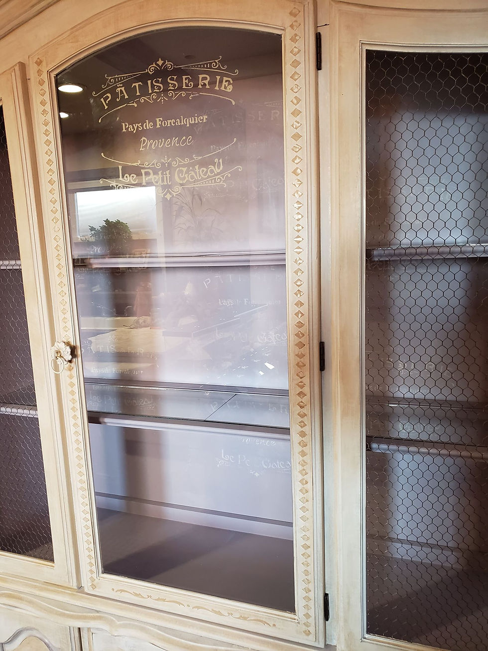 Thumbnail: French Kitchen Hutch