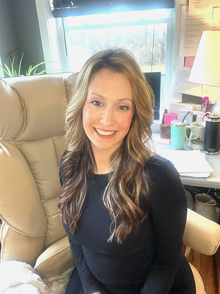 Shannon Dousharm in office, ready to Talk Social Media Marketing
