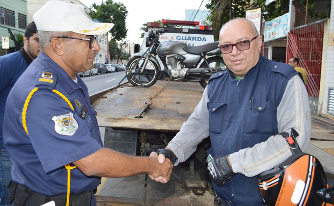 Moto roubada é devolvida ao dono em Volta Redonda