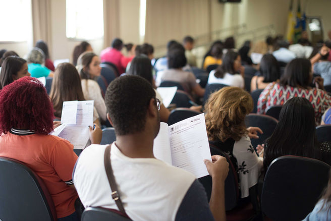 SME convoca aprovados no concurso público para auxiliar de educação infantil
