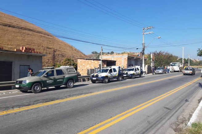 Ação coíbe ocupação irregular no bairro Três Poços em Volta Redonda