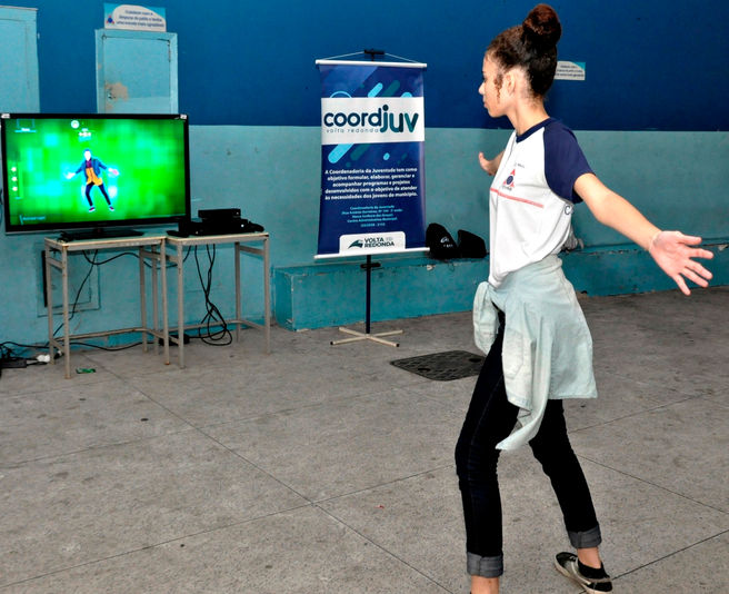 Final do Campeonato de games reúne estudantes da rede municipal em VR