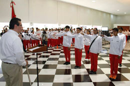 ABANDERA MARCO MENA ATLETAS DE OLIMPIADA Y NACIONAL 2017