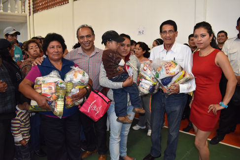 CON ENTREGA DE DESPENSAS SE INCORPORA ZACATELCO AL “PROGRAMA DE ABASTO ALIMENTICIO VIVAMOS CON CALID