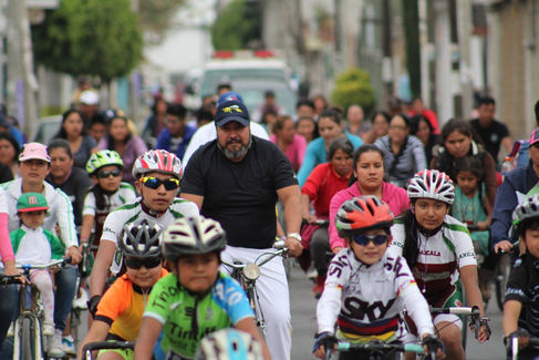 REALIZAN PASEO CICLISTA EN "DÍA INTERNACIONAL DEL DEPORTE"