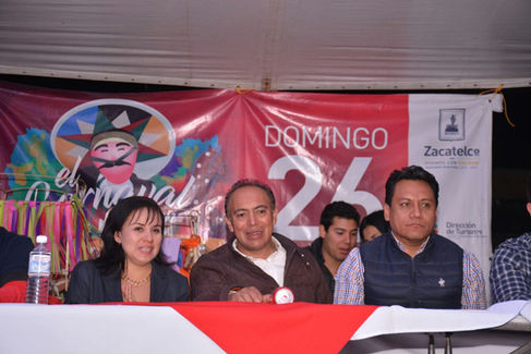 TRADICIÓN Y ALGARABÍA SE VIVIÓ EN EL CARNAVAL DE ZACATELCO 2017