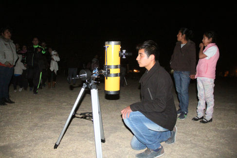REALIZA INAOE UN “PASEO POR LAS ESTRELLAS” EN LA VELADA ASTRONÓMICA