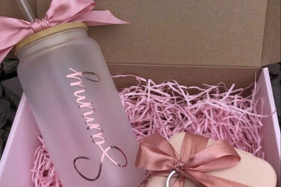 custom name and colour for gift keychain, water glass bottle